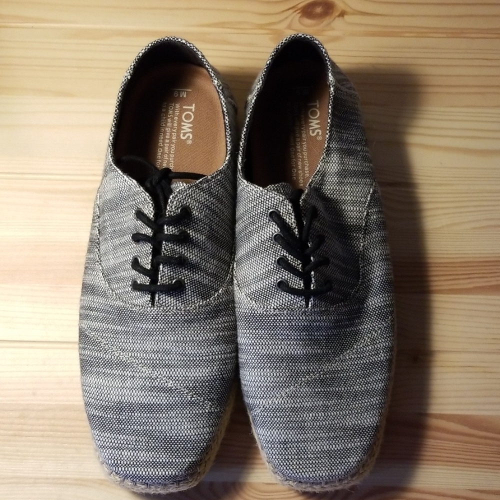 Tom's mens shoes